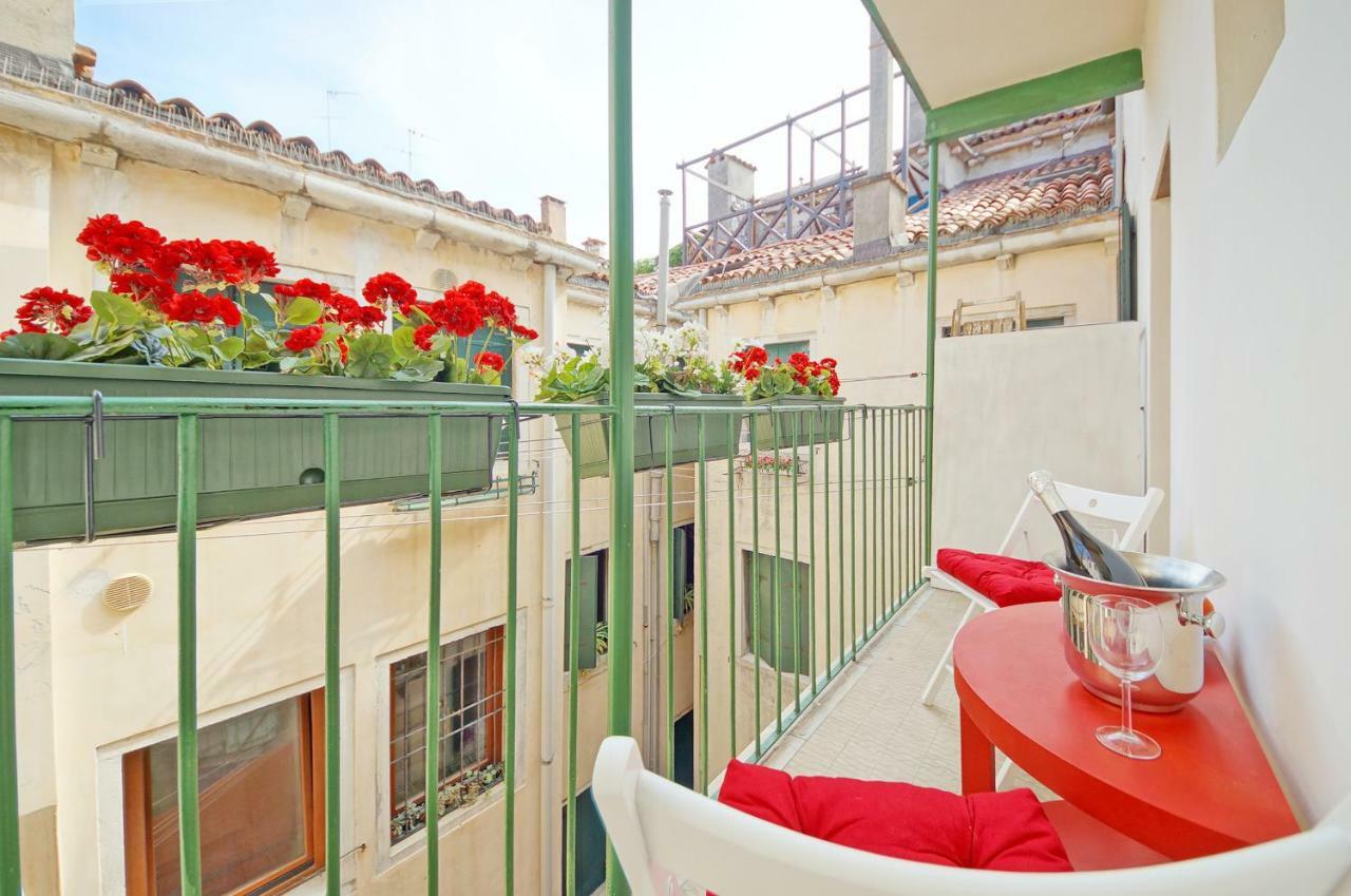 Calle Dei Fabbri Apartment Veneza Exterior foto